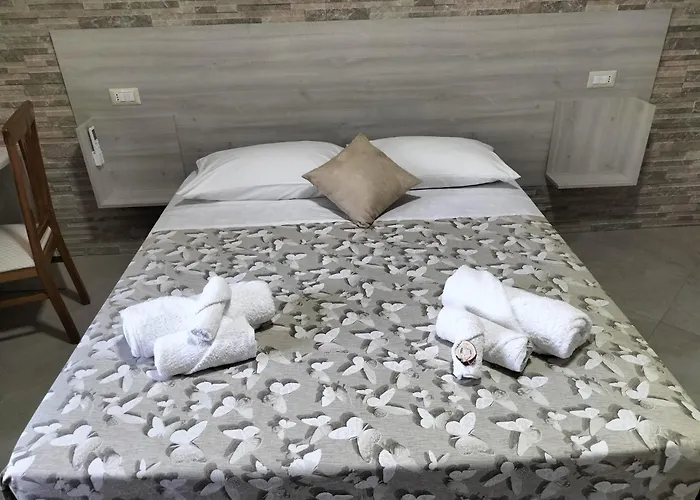Hera Tropea Rooms